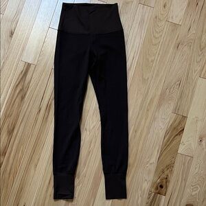 lululemon high rise Align Leggings with Ribbing detail. Size 4